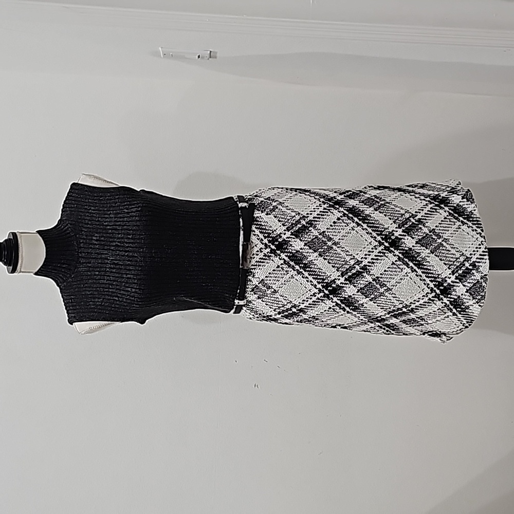 Jones NY Dress Tweed Belted Dress  Size 4 NWT Grey white black
